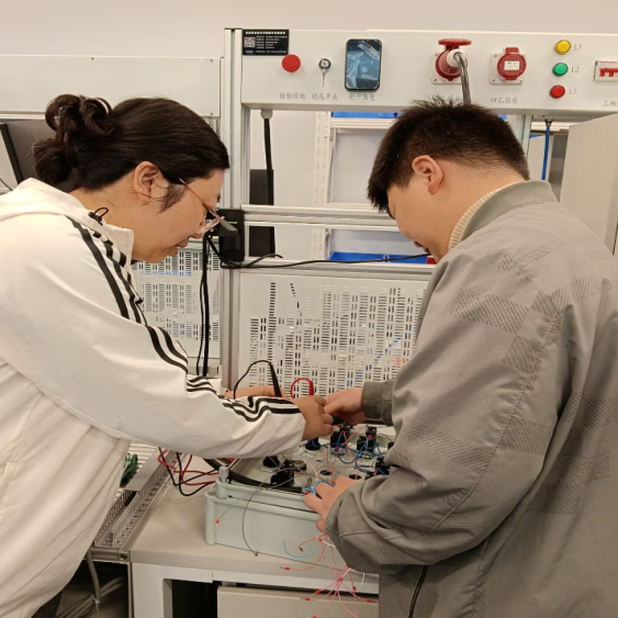 智能制造学院组织师生开展IHK机电一体化认证培训